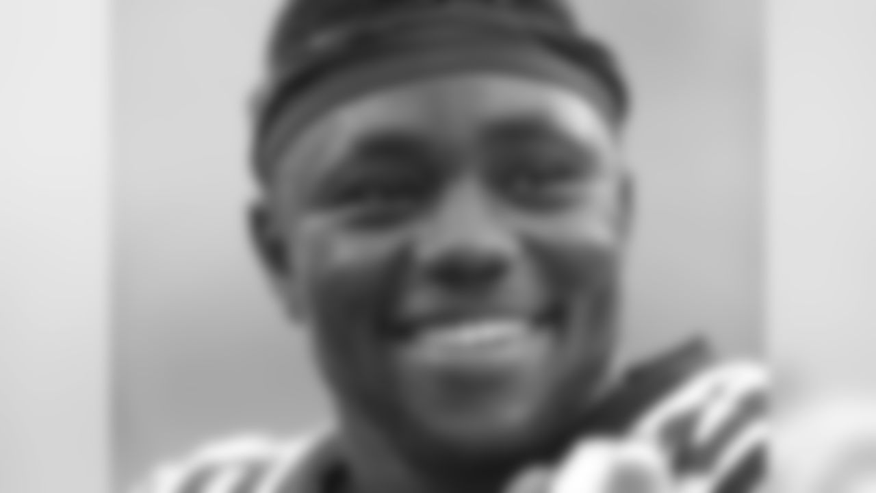 Kenjon Barner played in eight games and touched the ball as a rusher, receiver and returner last year for Carolina