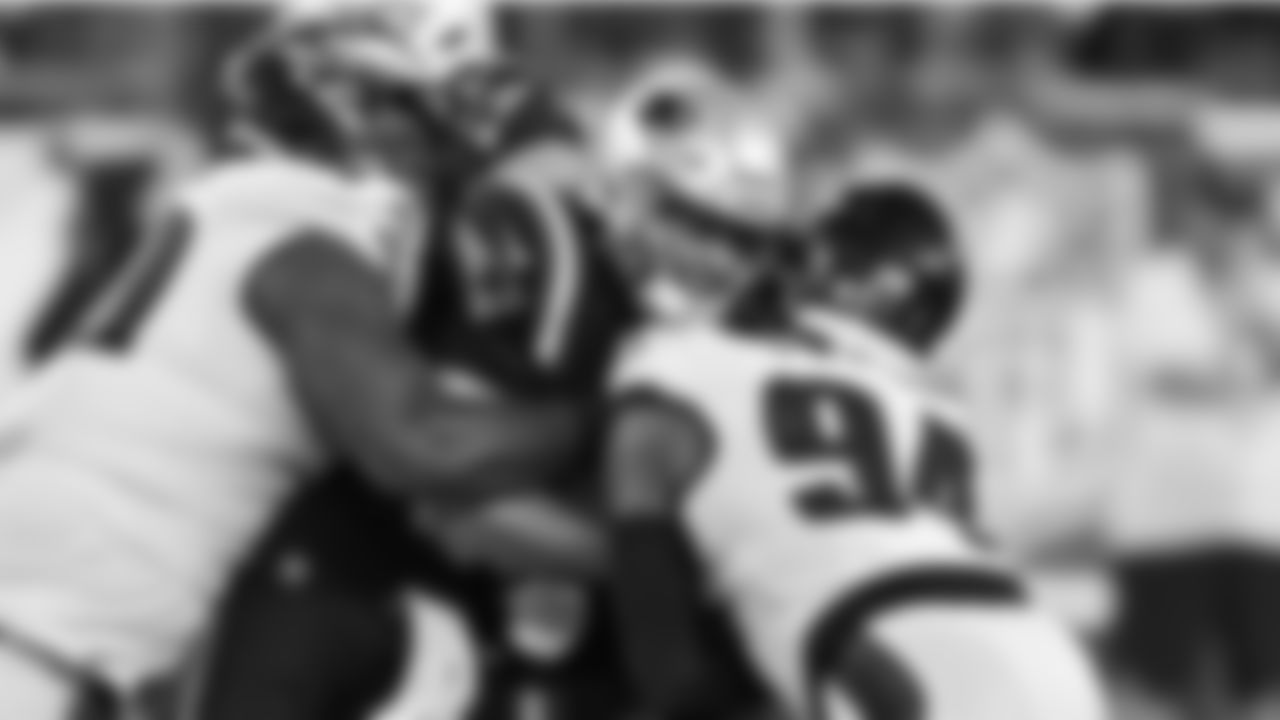 Jordan Davis and Josh Sweat sack Mac Jones.