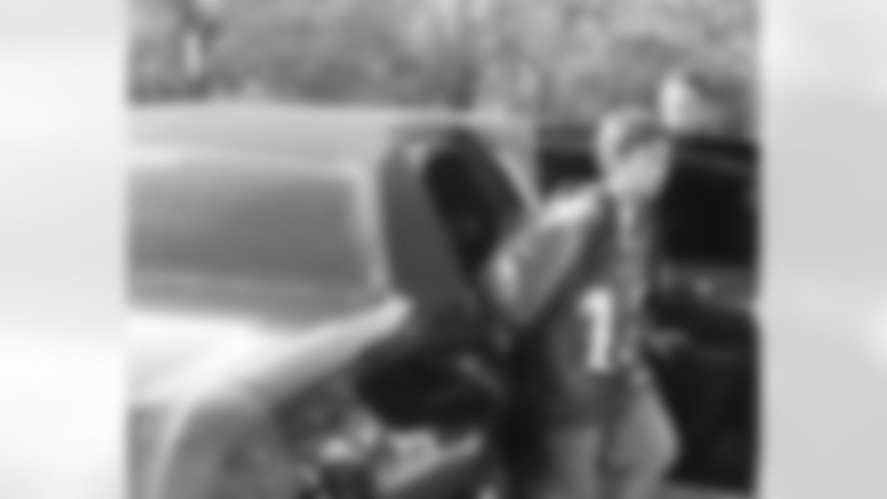 Jason Begley, a 7th grader, was the lucky winner who received a limo ride to school and a day with DeSean Jackson