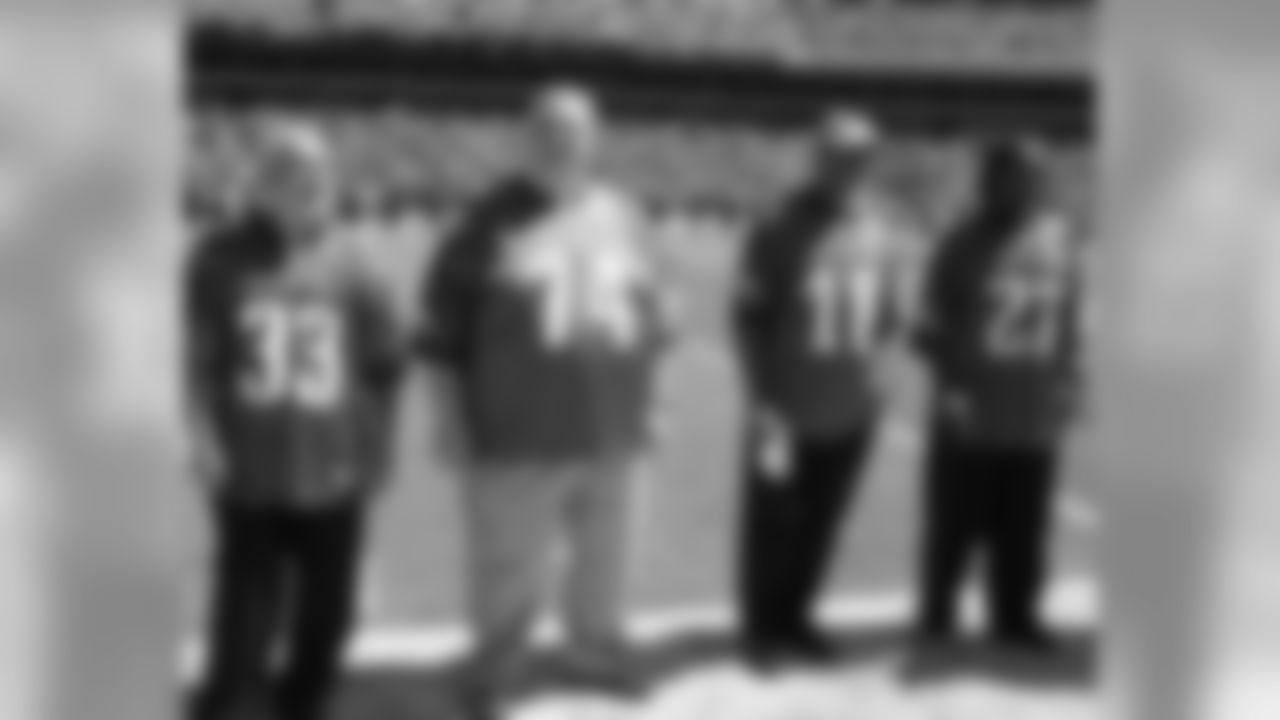 Louie Giammona (33), Riley Gunnels (74), Ben Hawkins (18) and Po James (27)