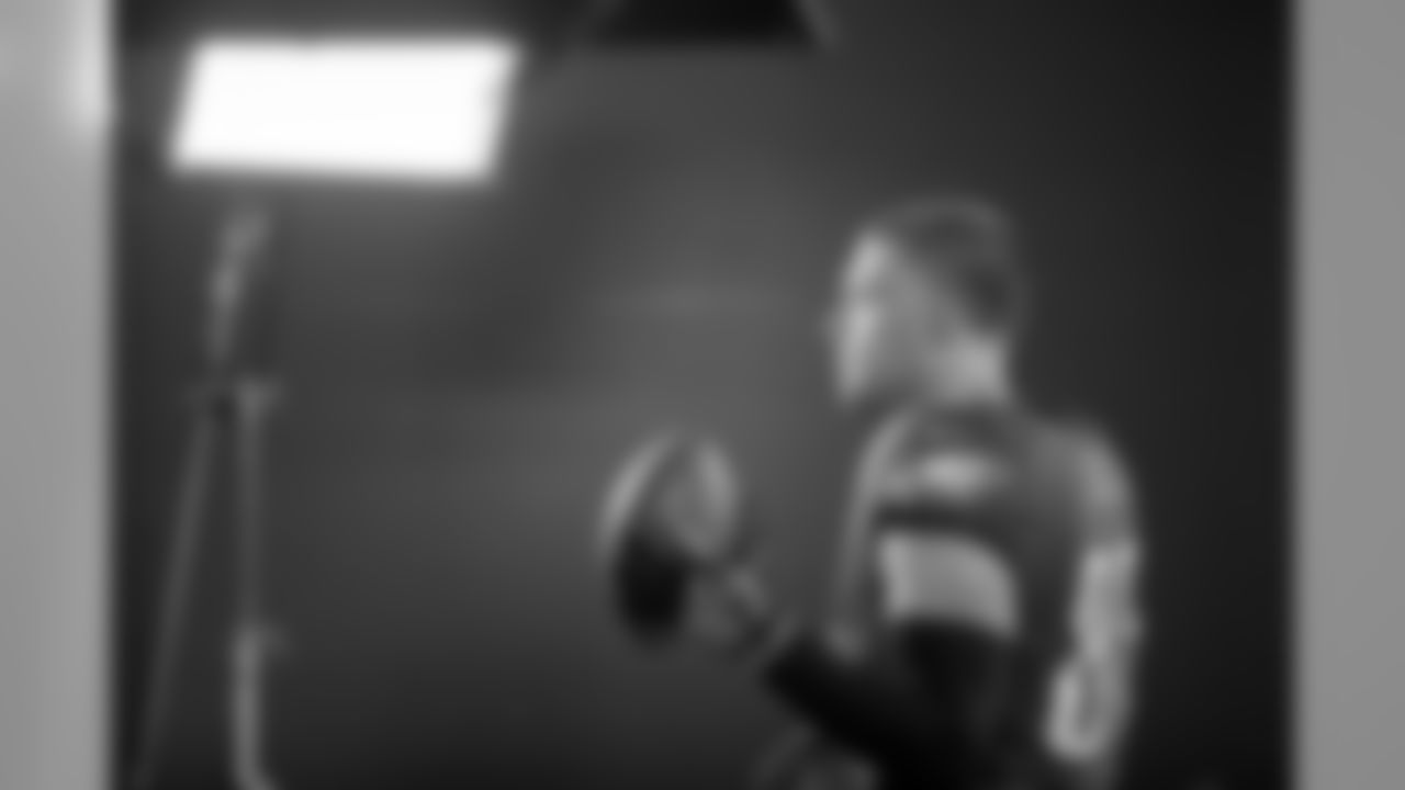 TE Zach Ertz
