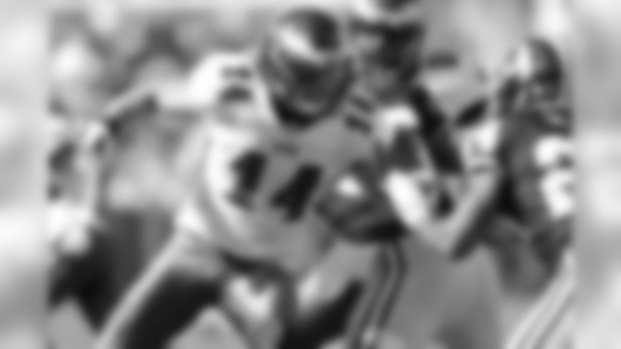 WR Riley Cooper
