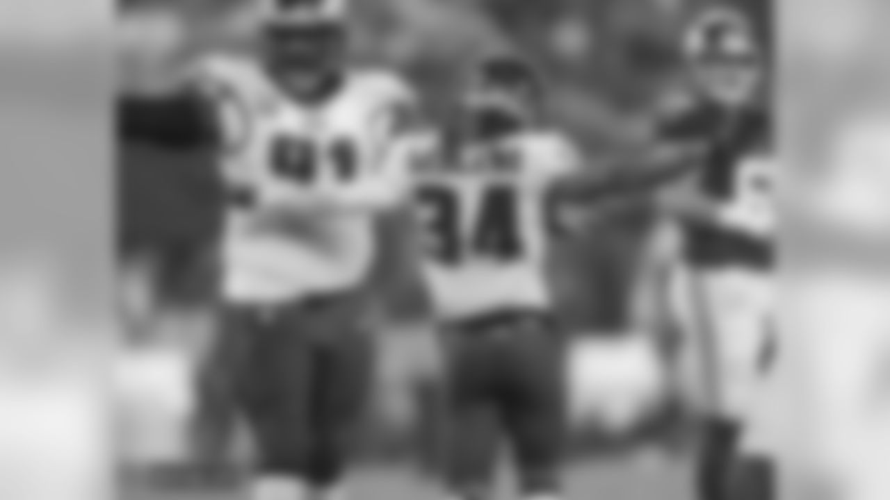 CB Cre'Von LeBlanc: "We got big predators & we got small predators... You choose, the choice is yours"