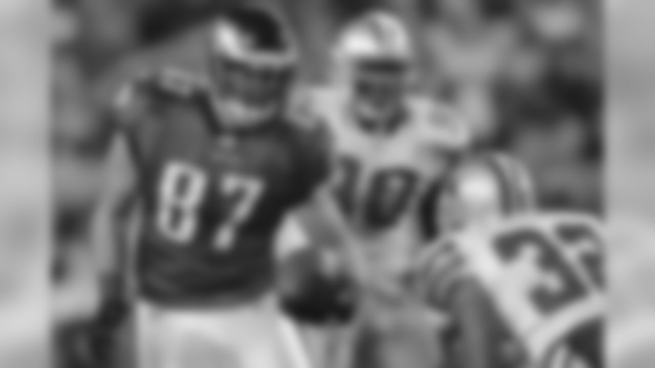 TE Brent Celek