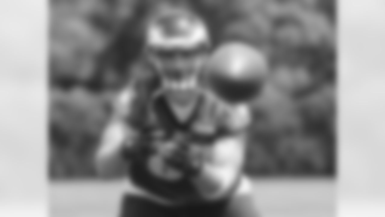 Tight end Zach Ertz