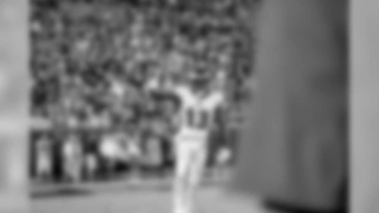 WR Nelson Agholor