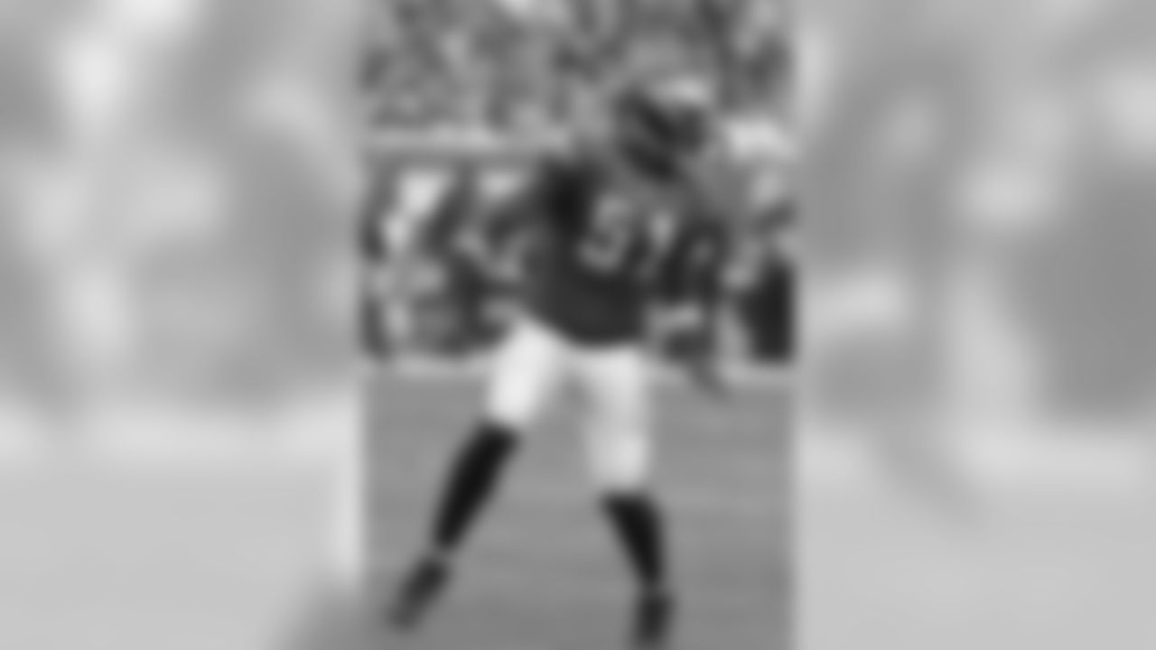 LB Emmanuel Acho, 23, re-signed to the Eagles practice squad on 8/31/14 after being released as part of the team's final roster cutdown