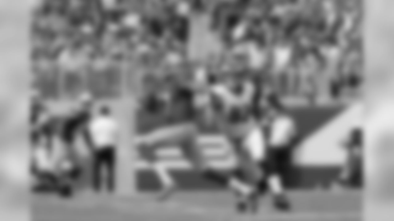 DE Brandon Bair chasing down the San Fran QB