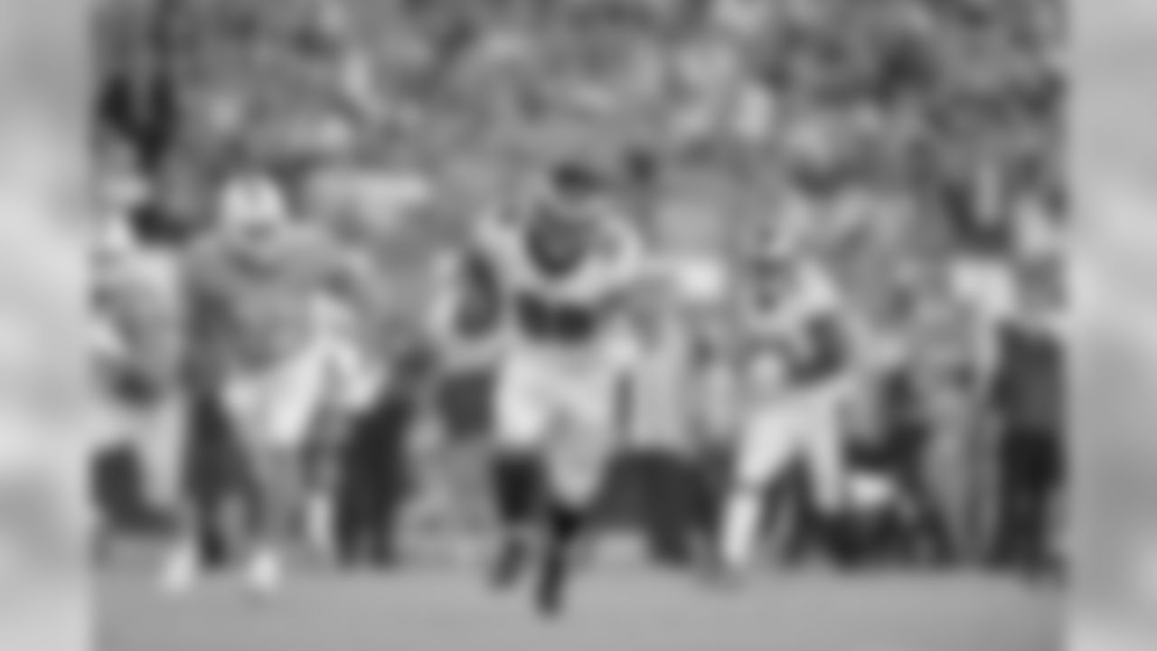 TE Trey Burton