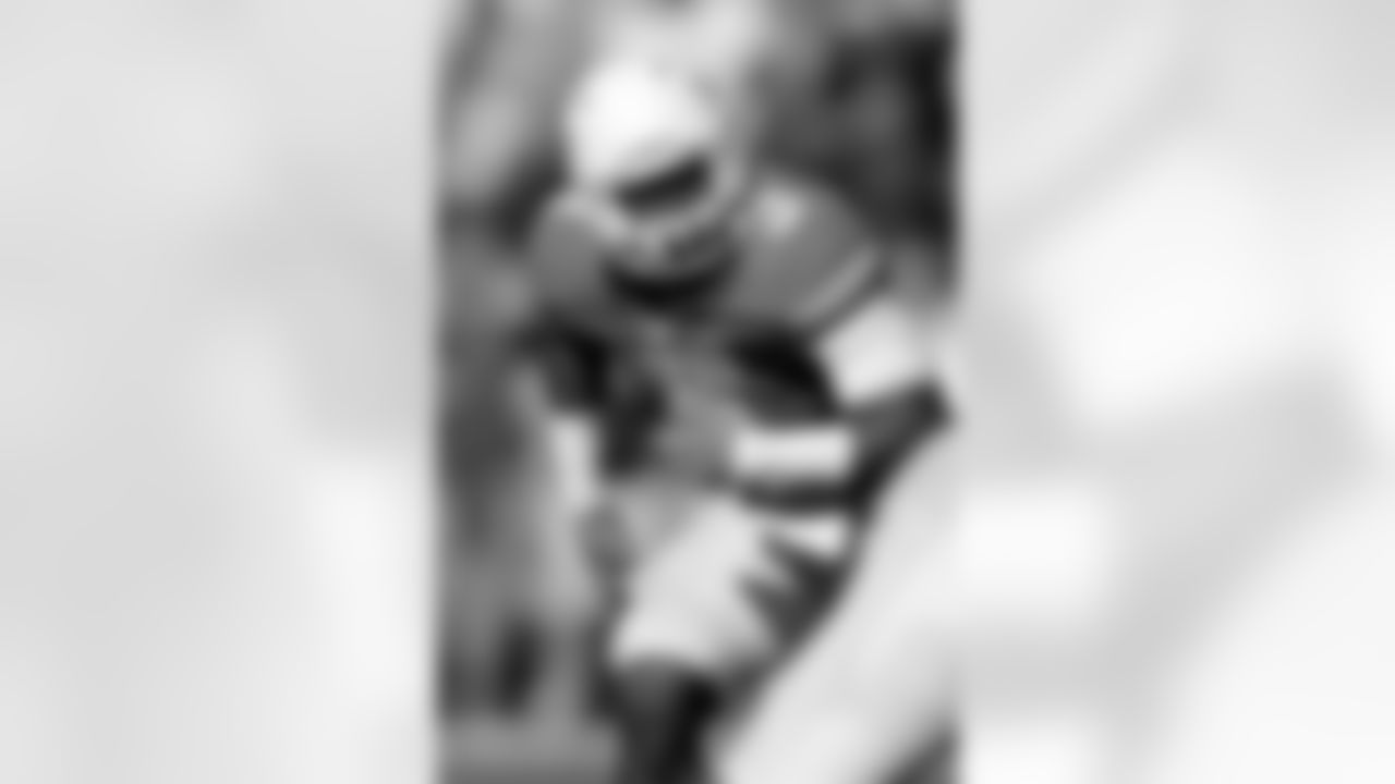 In high school, Hicks was a stud from Cincinnati as he was recognized as the nation's top linebacker in 2010