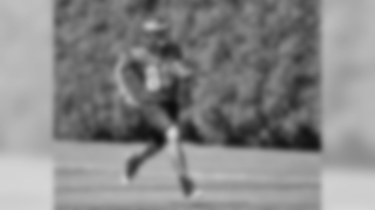WR Pat Simonds