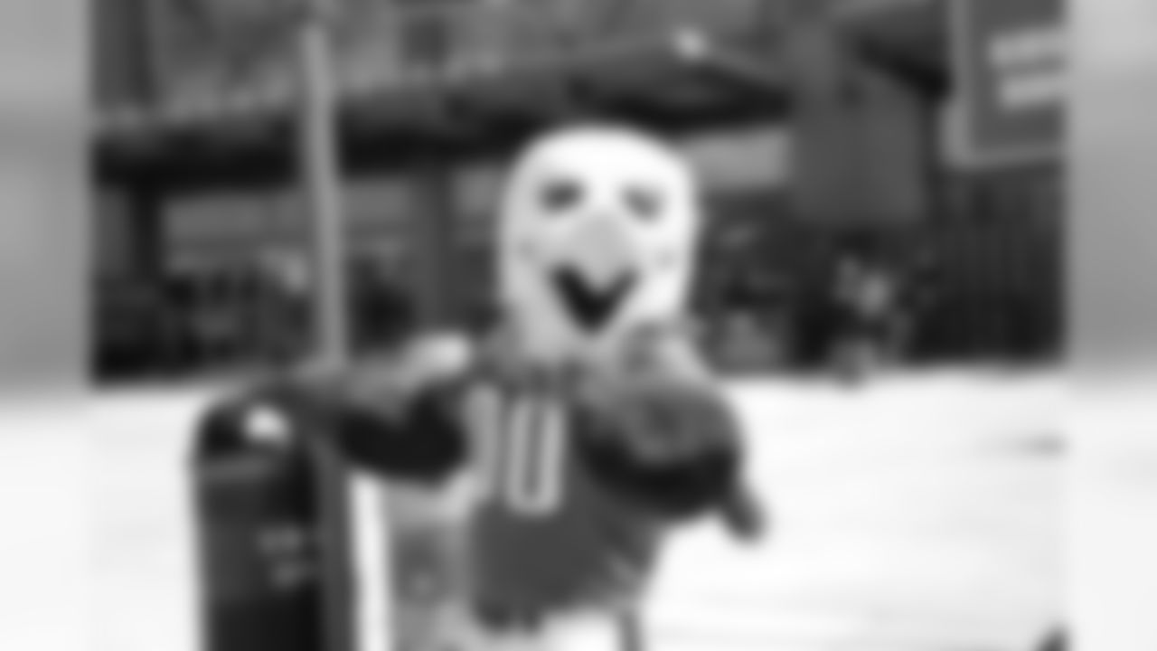 SWOOP!