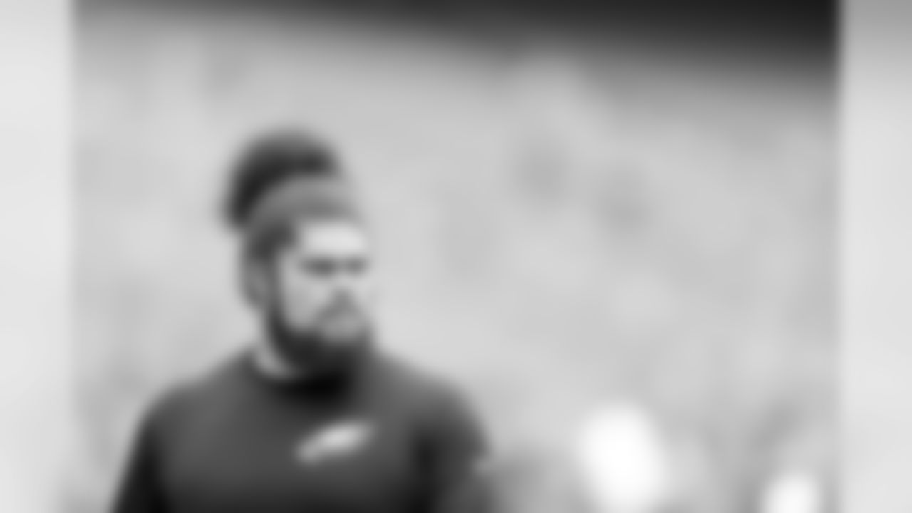 G Isaac Seumalo