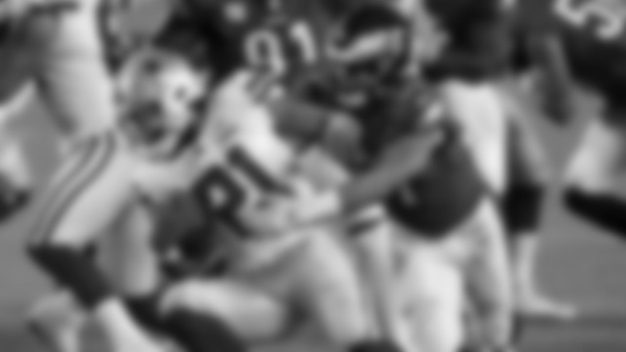 LB T.J. Edwards
Philadelphia Eagles vs. Dallas Cowboys at Lincoln Financial Field on November 1, 2020