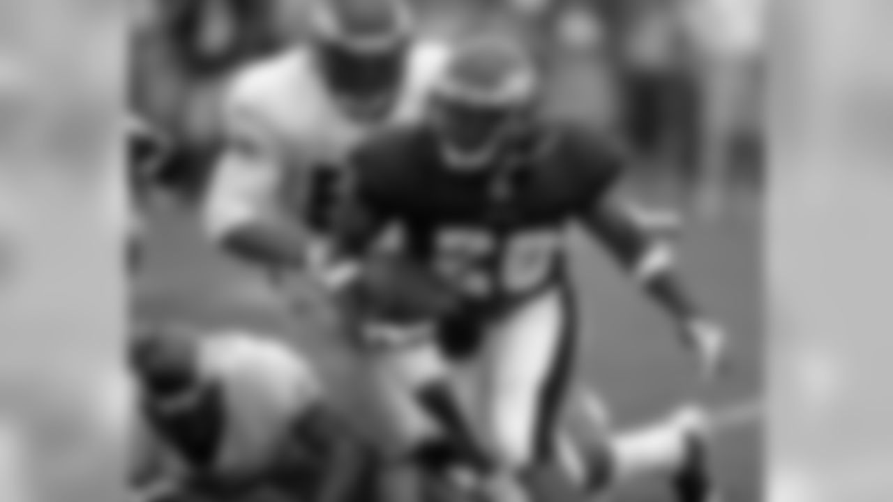 RB LeSean McCoy looks for running room