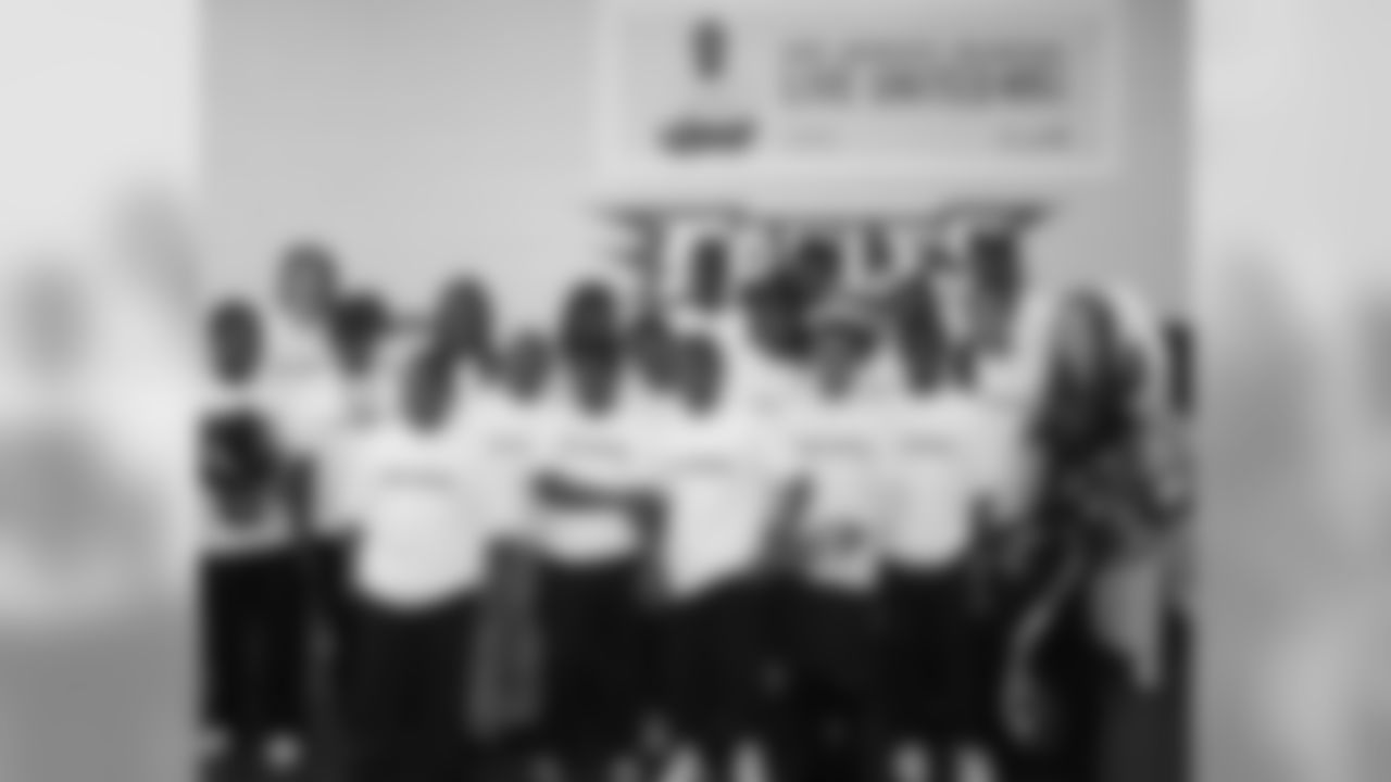 Eagles Hometown Huddle