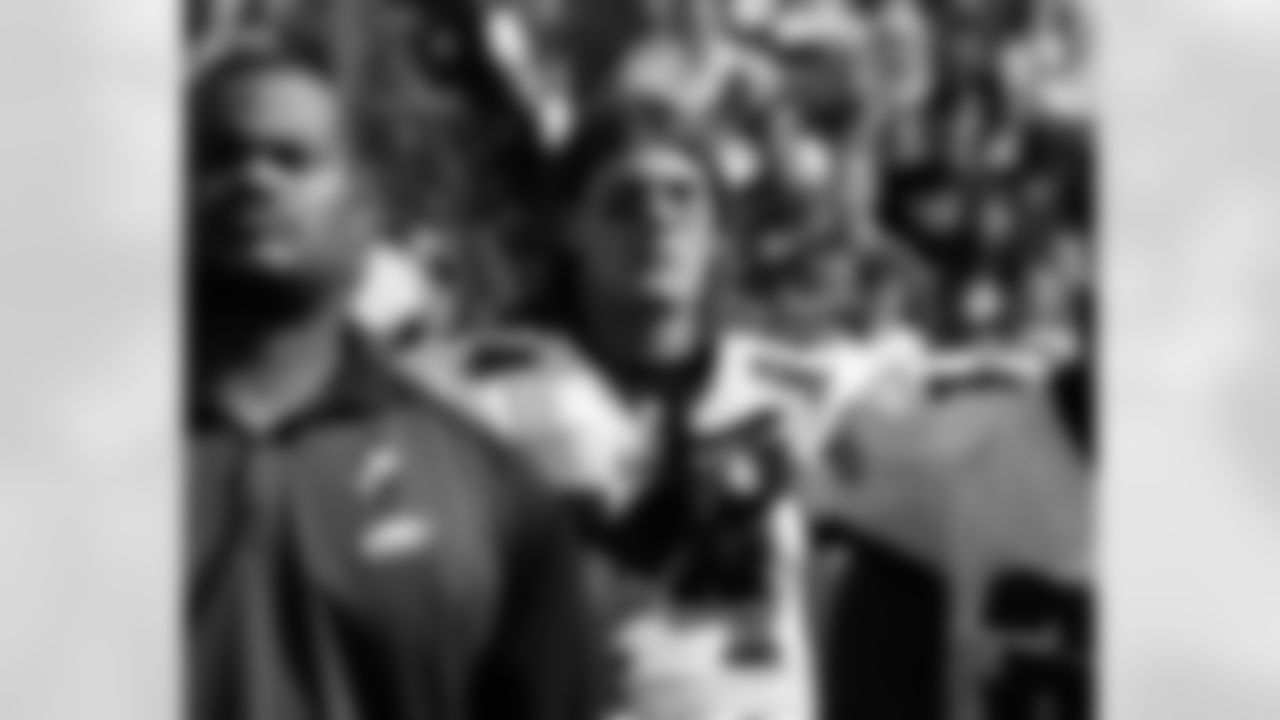 WR Riley Cooper with Eagles great Duce Staley