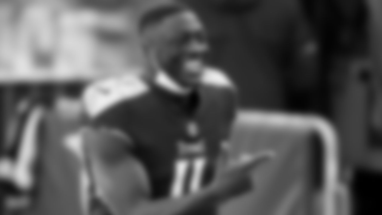 In 43 career games, Brown has totaled 185 receptions for 2,995 yards and 24 touchdowns.