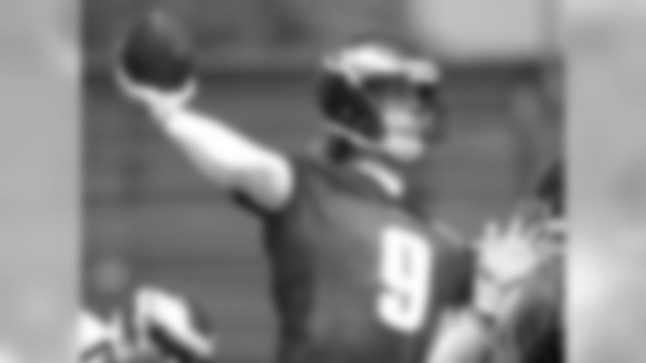 QB Nick Foles