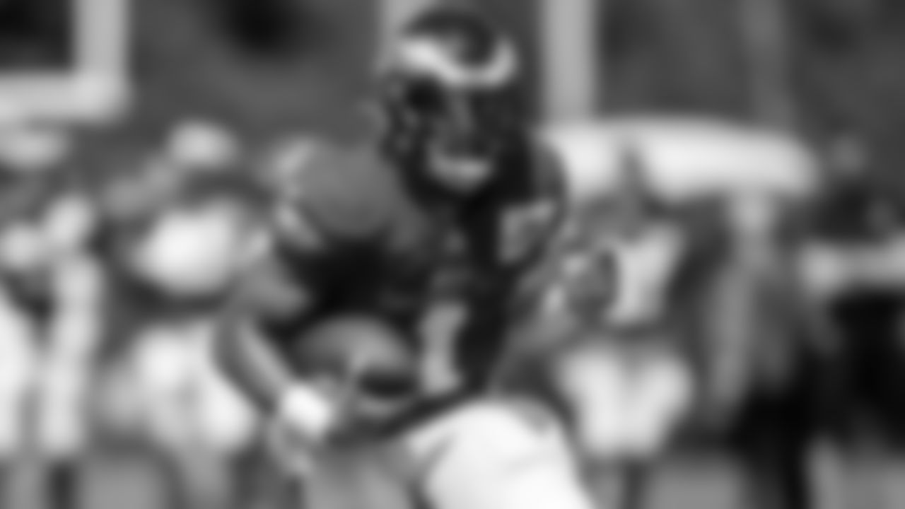 QB Jalen Hurts