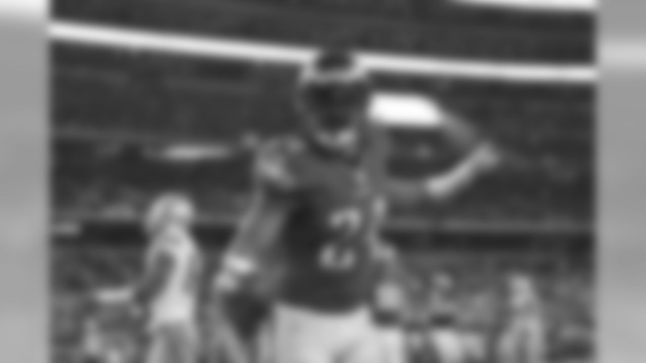 RB Ryan Mathews