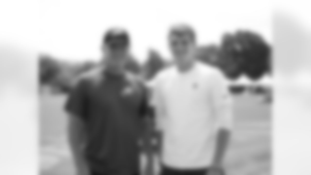 OC Pat Shurmur with his son, Kyle