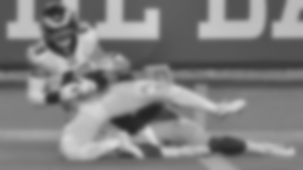 LB Alex Singleton
Philadelphia Eagles vs. San Francisco 49ers at Levi's Stadium on October 4, 2020