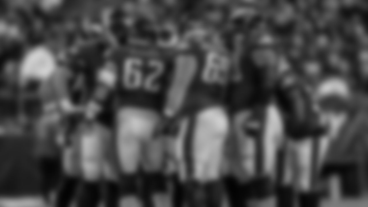 The offensive huddle