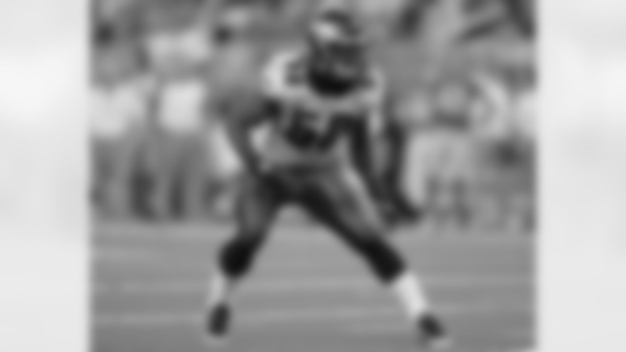 LB Ernie Sims