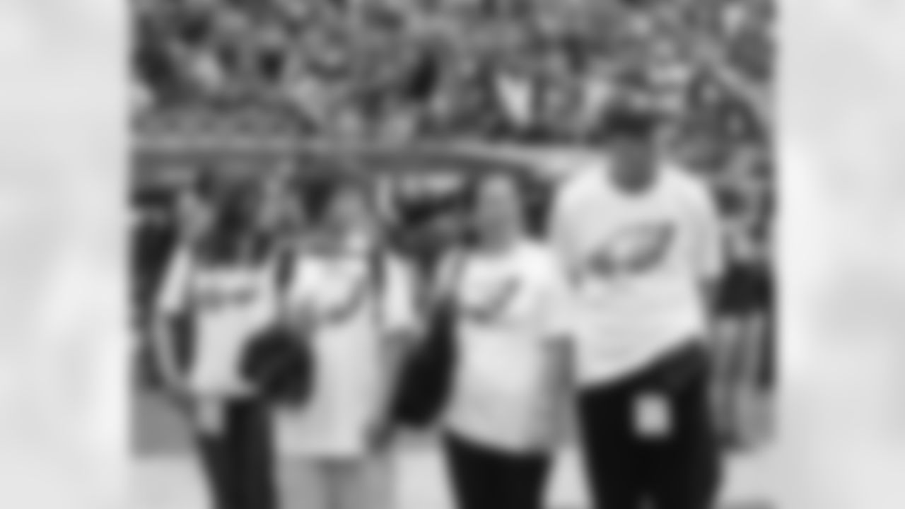 Teva Starting Line Up Families: Chiefs