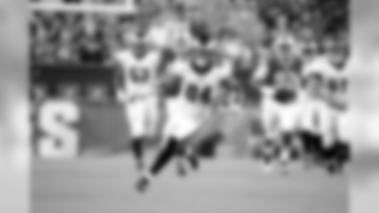 WR Marcus Johnson