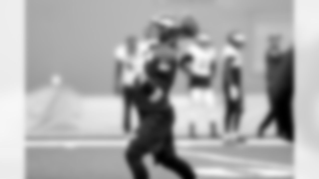 QB Nick Foles