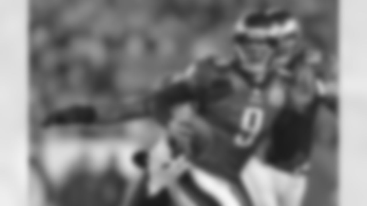 QB Nick Foles