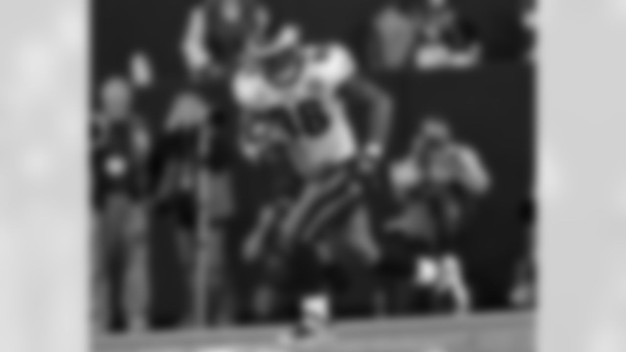 LB Omar Gaither on the move after an interception