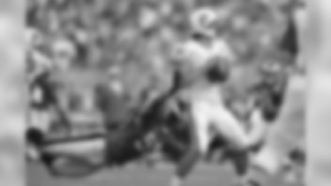 DE Trent Cole