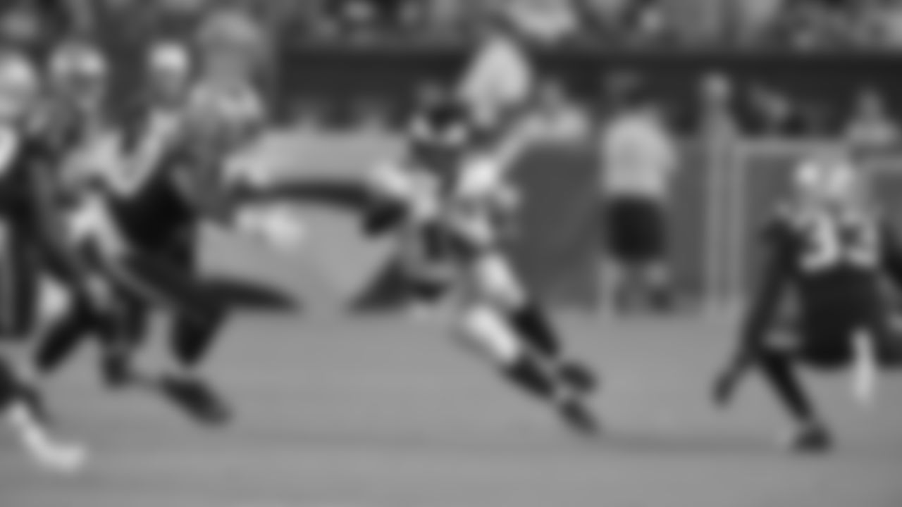 RB Kenneth Gainwell