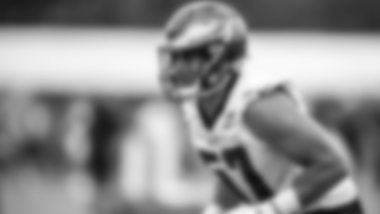 LB T.J. Edwards