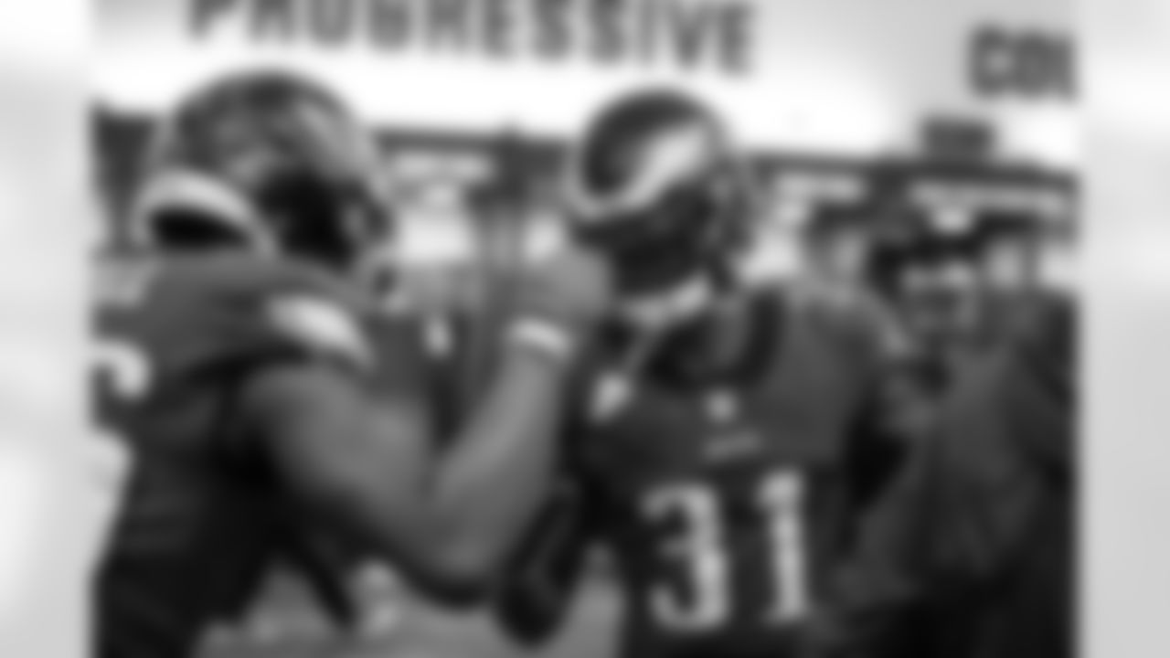 CB Jalen Mills