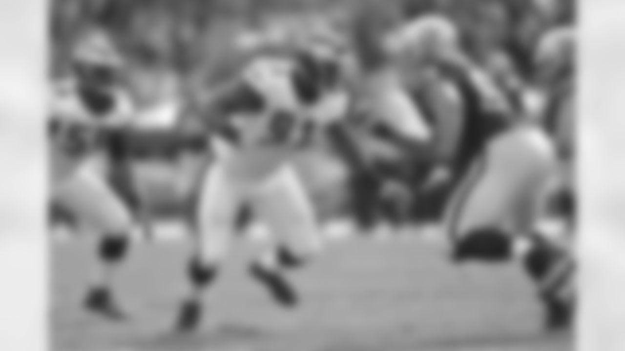 Eagles' DE Fletcher Cox rushes the passer after the ball is snapped.