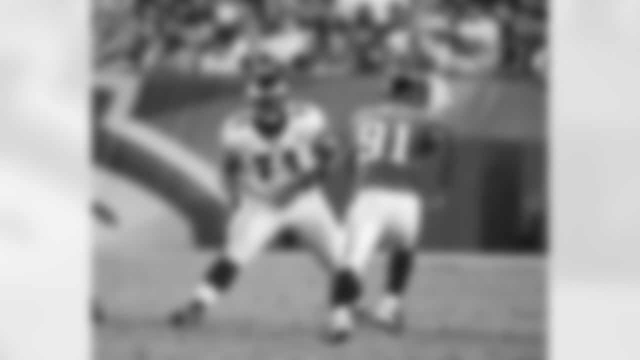 LT Jason Peters