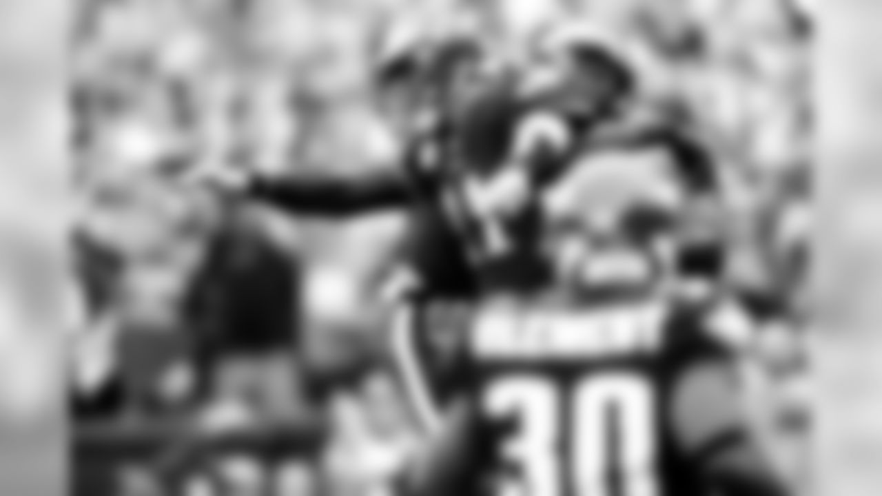QB Carson Wentz