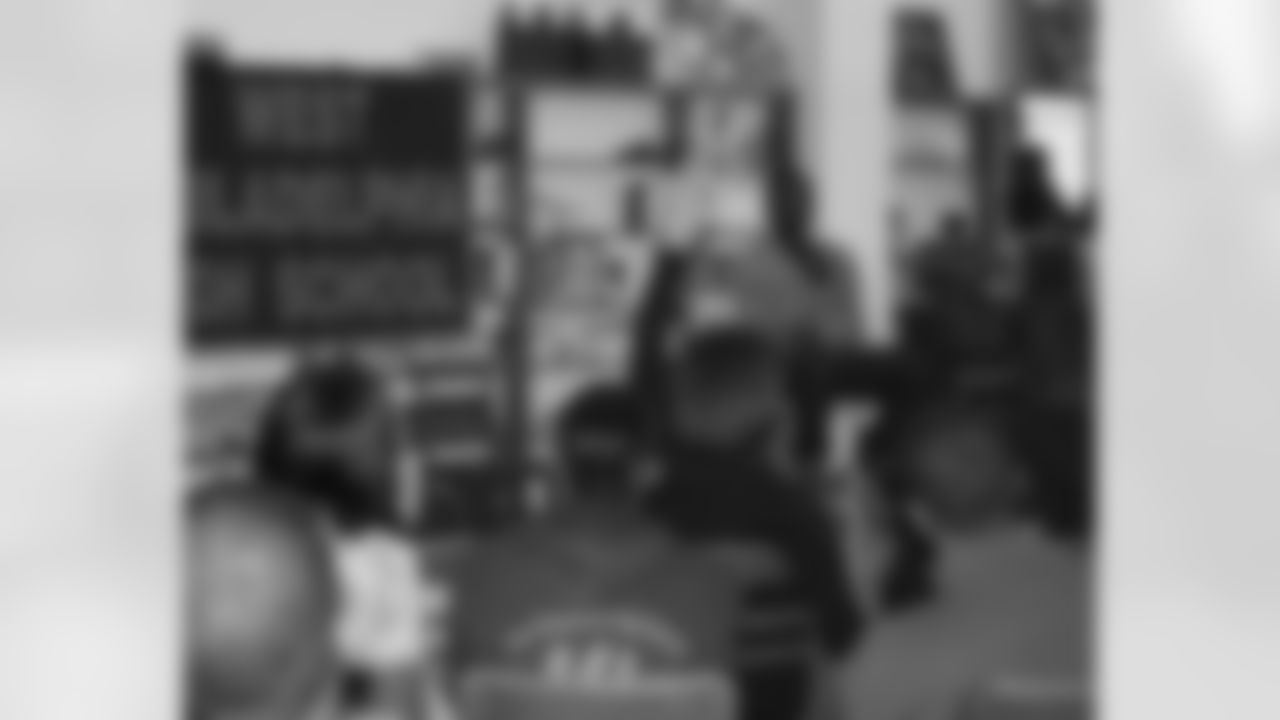 Michael Vick Visits West Philadelphia High School