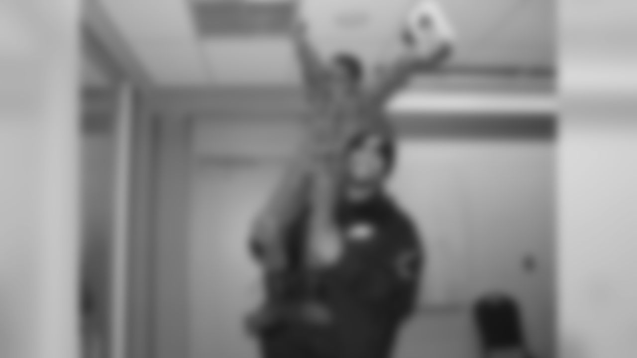 LB Najee Goode lifted the spirits of this young patient