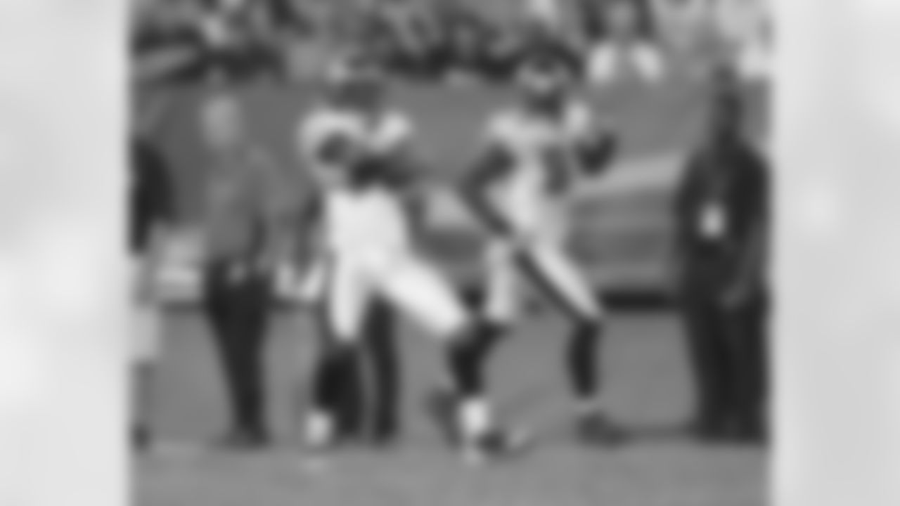 CB Asante Samuel celebrates a defensive stop