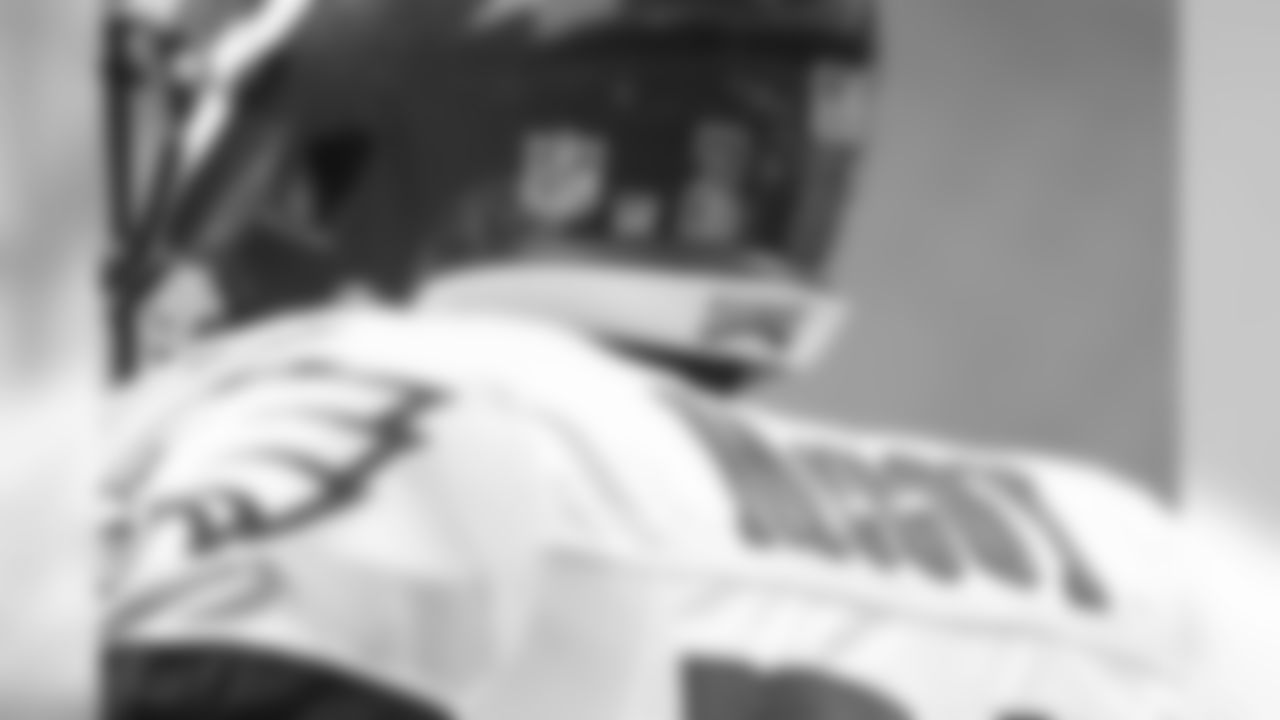 RB LeSean McCoy's helmet includes a tribute to Garrett Reid