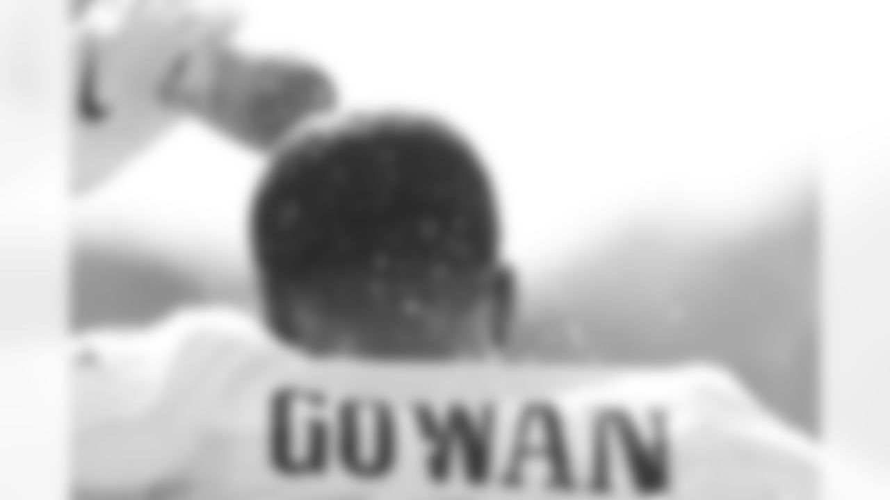 CB Tay Gowan