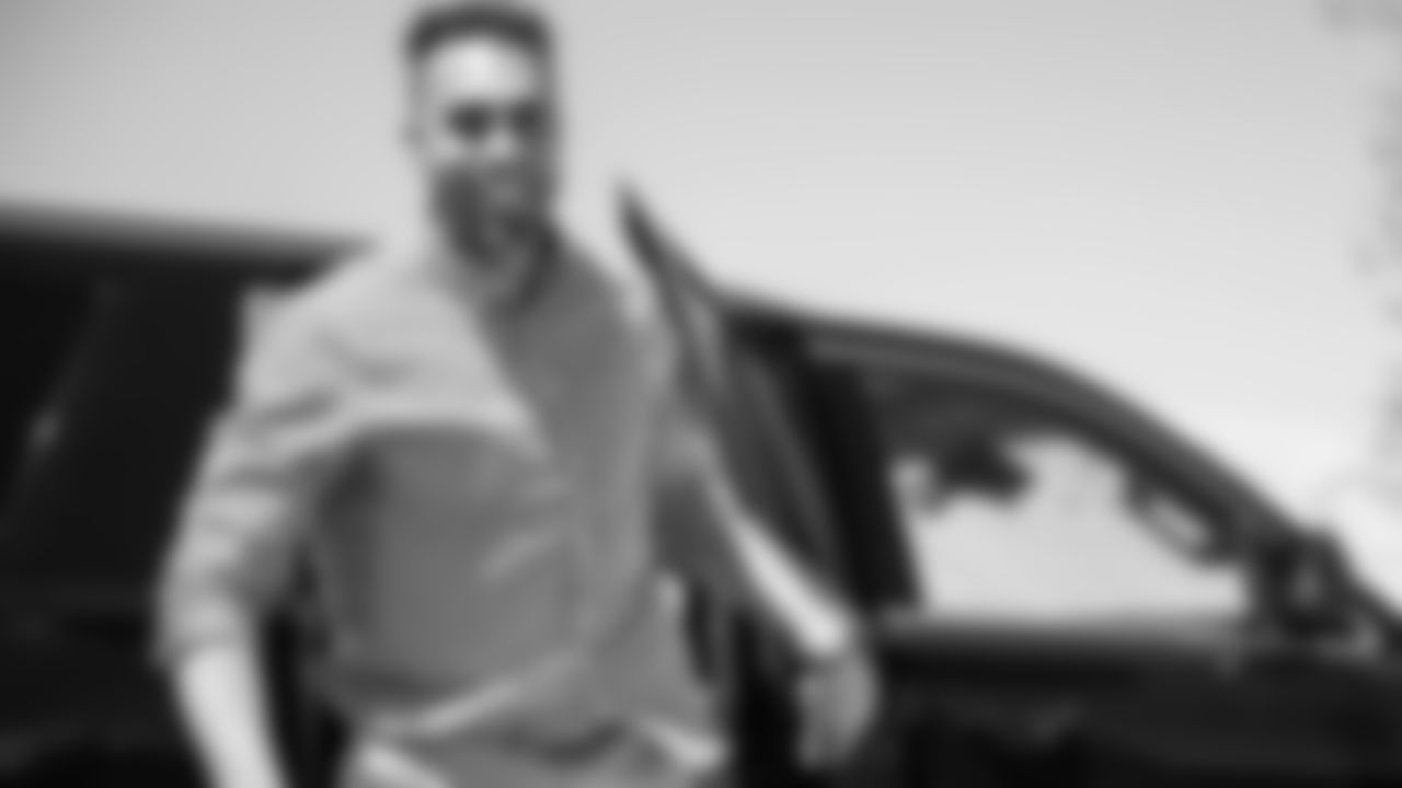 J.J. Arcega-Whiteside arrives at the NovaCare Complex