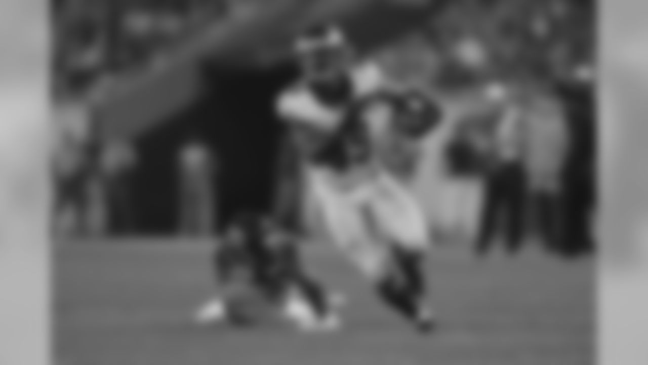 RB Matthew Tucker