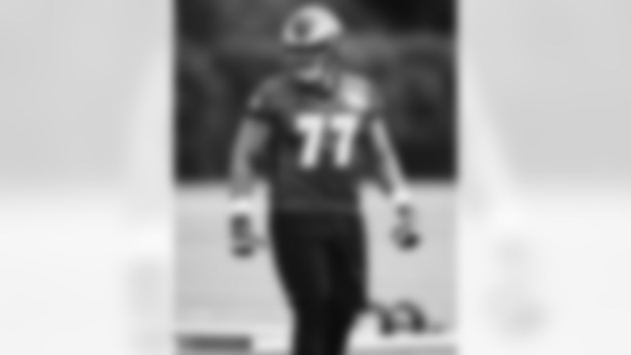 T Andre Dillard: "🦅77"