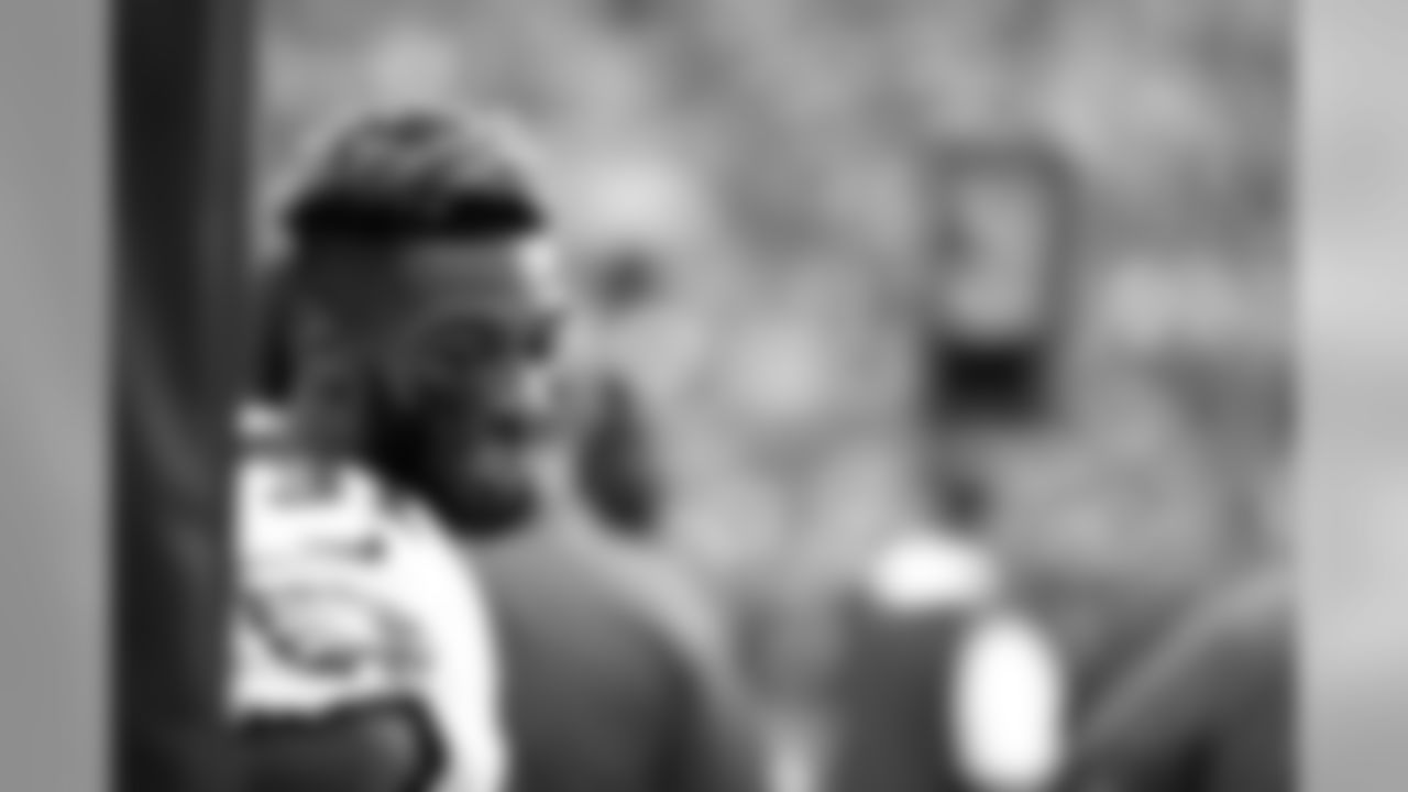 CB Jalen Mills